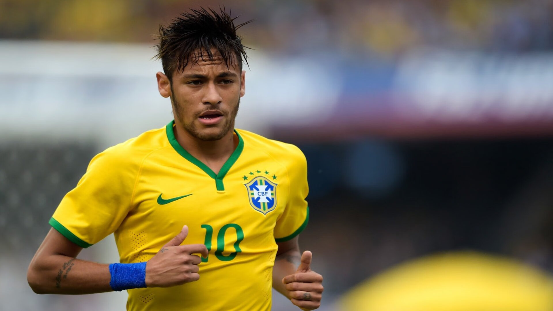 世界中学生田径对抗赛 多项青年纪录在一夜间被打破